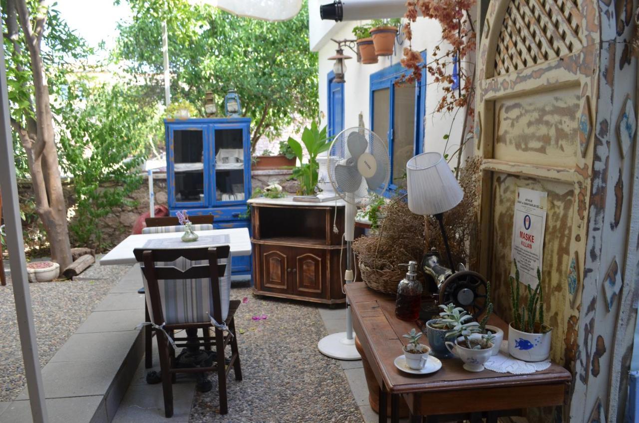 Cunda Adali Pansiyon Ayvalı Buitenkant foto