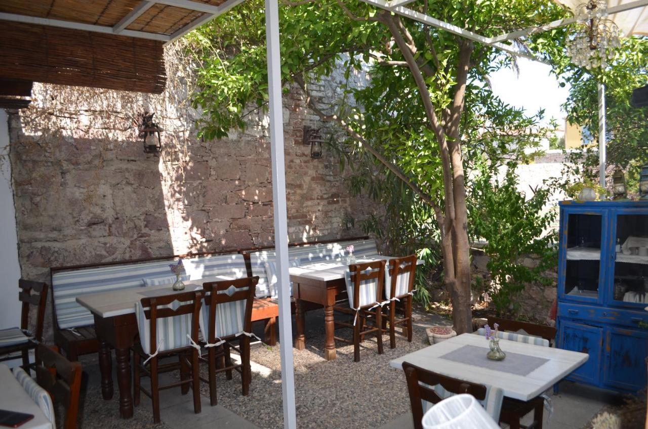 Cunda Adali Pansiyon Ayvalı Buitenkant foto