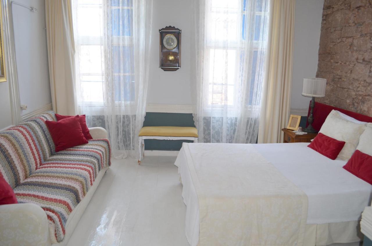 Cunda Adali Pansiyon Ayvalı Buitenkant foto