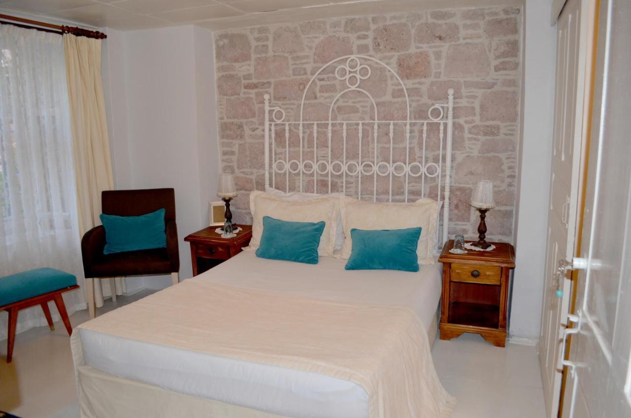 Cunda Adali Pansiyon Ayvalı Buitenkant foto