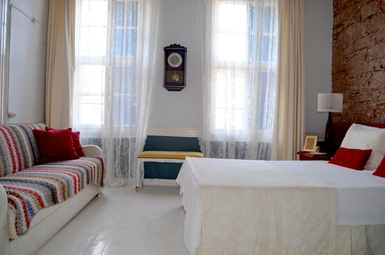 Cunda Adali Pansiyon Ayvalı Buitenkant foto